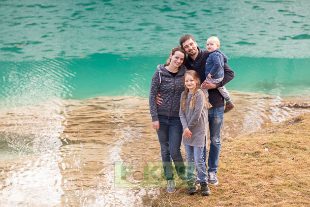Familienfoto am Blauen See